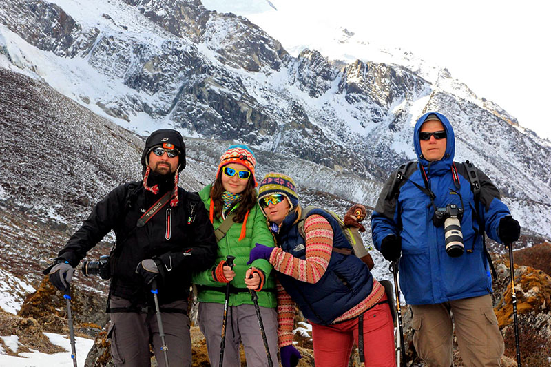 goechala_group_photo_800px